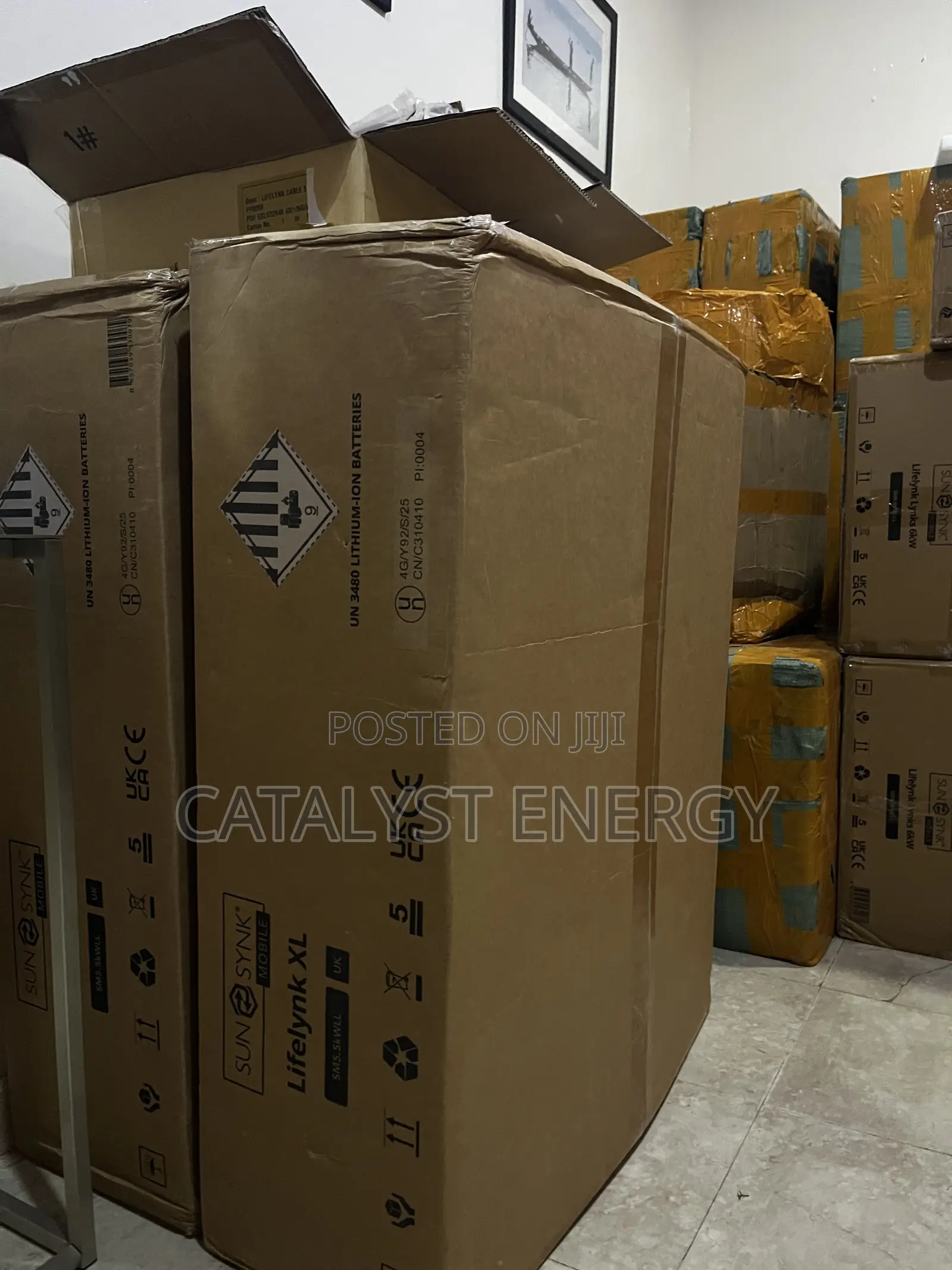 Sunsynk Lifelynk Xl (All-in-One) 5.5kw Inverter 5.22kwh Battery
