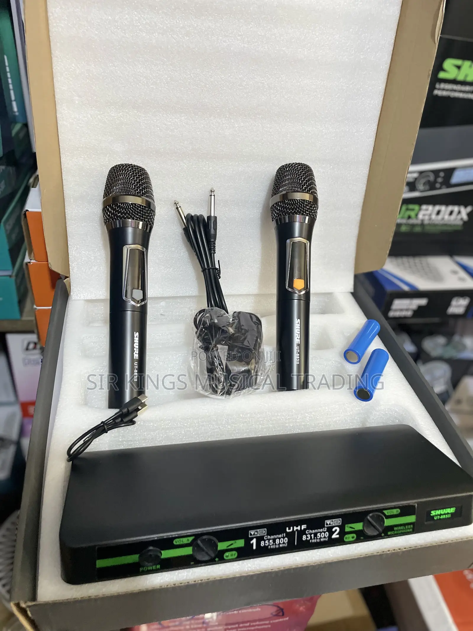 Shure Ut-883ii Professional Wireless Microphone