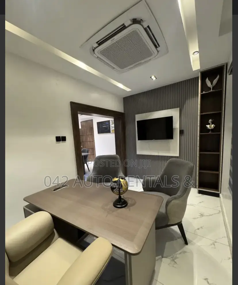1 Bedroom in Asokoro With Pool, Gym, 24/7, Home Office Office Hall