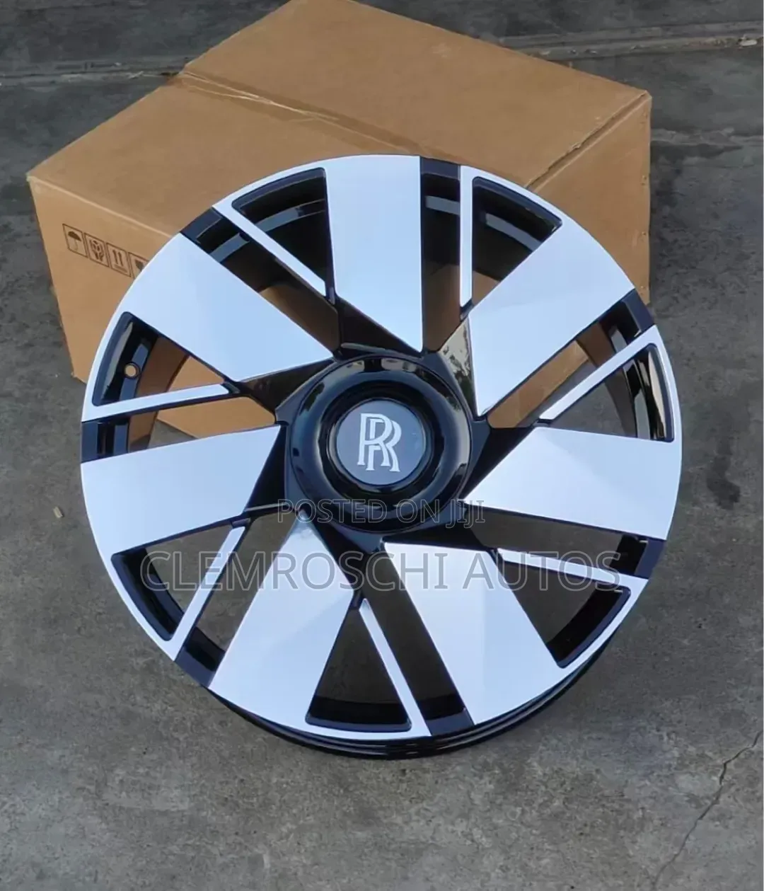 High Quality Certified Original Alloyed Rim Rolls Royce Cullinan 2026