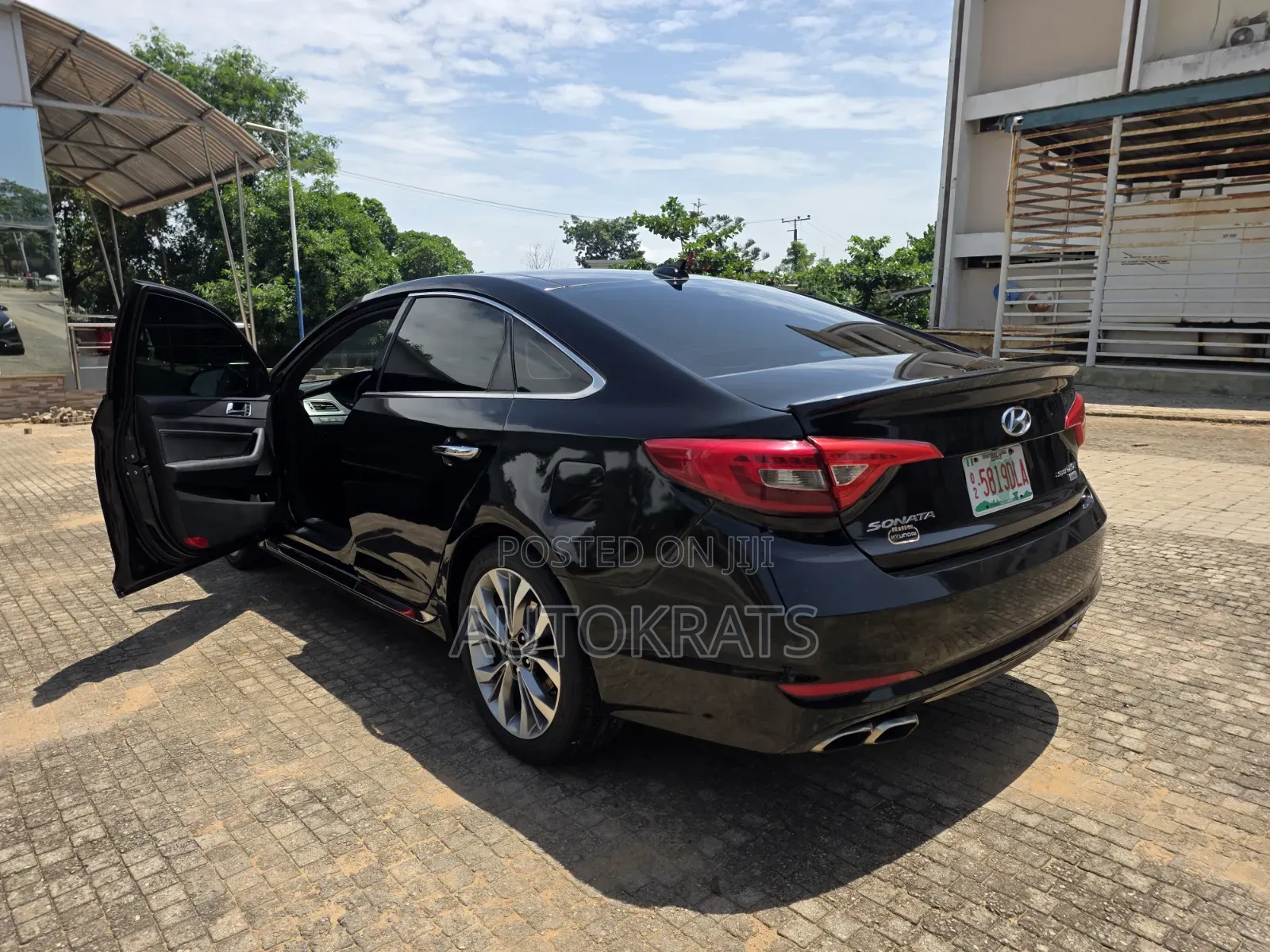 Hyundai Sonata Limited 2.0T 4dr Sedan (2.0L 4cyl Turbo 6A) 2015 Black