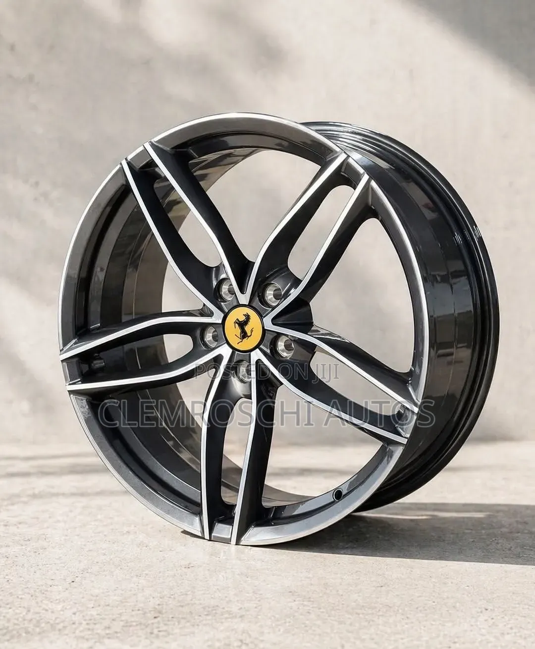High Quality Certified Complete Brand New Alloyed Rim Ferrari 2020-026