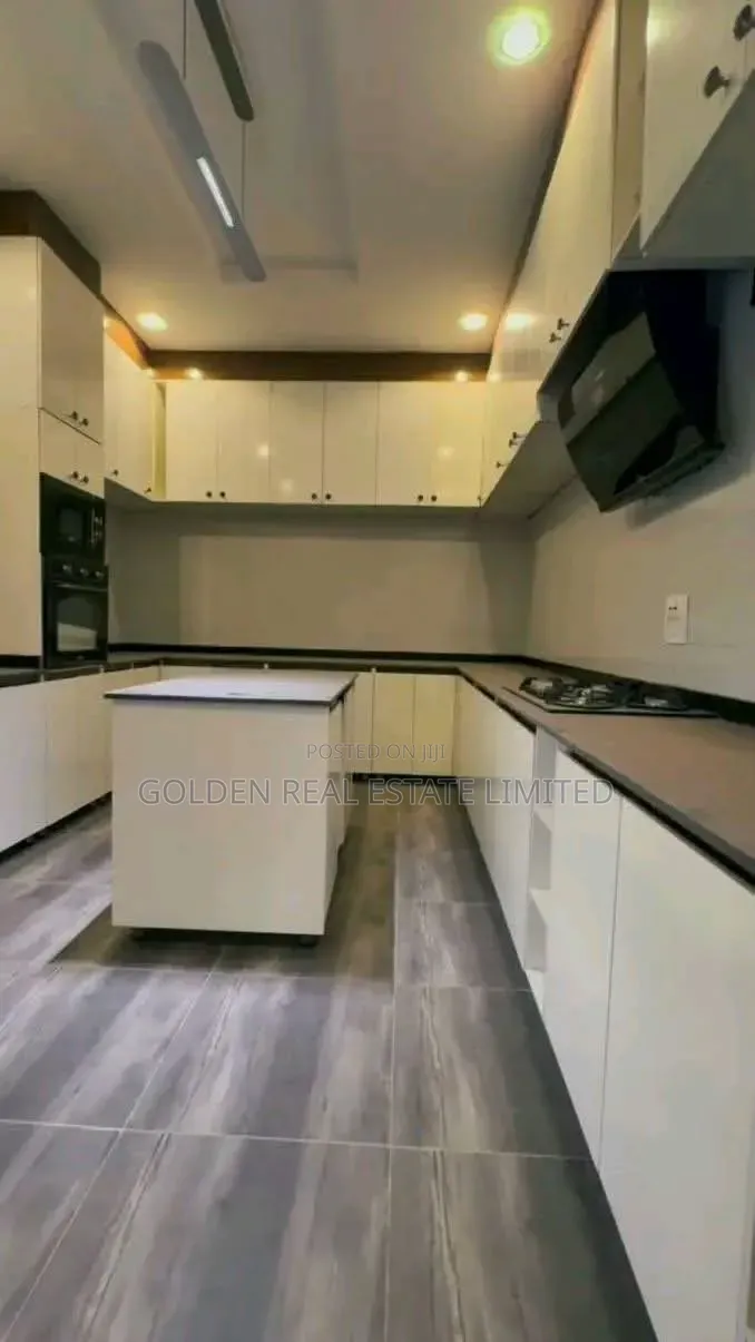 4bdrm Duplex in Lokogoma for sale