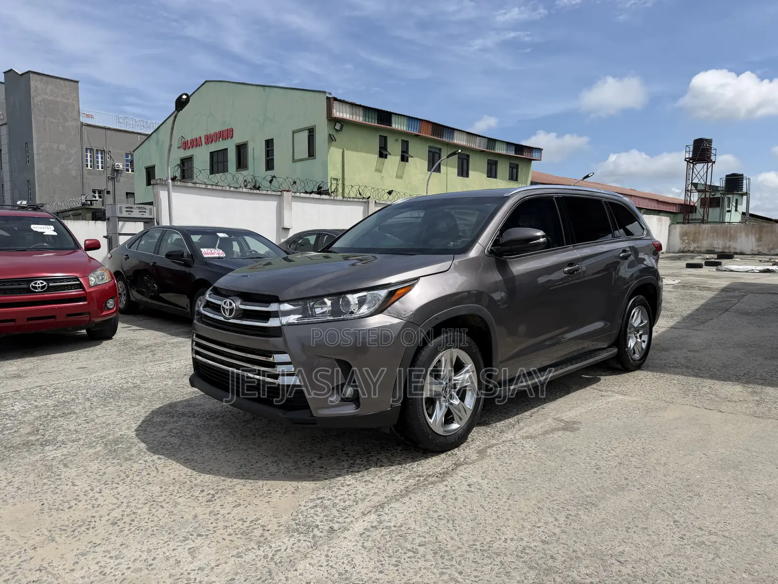 Toyota Highlander Limited V6 4x2 (3.5L 6cyl 6A) 2016 Gray
