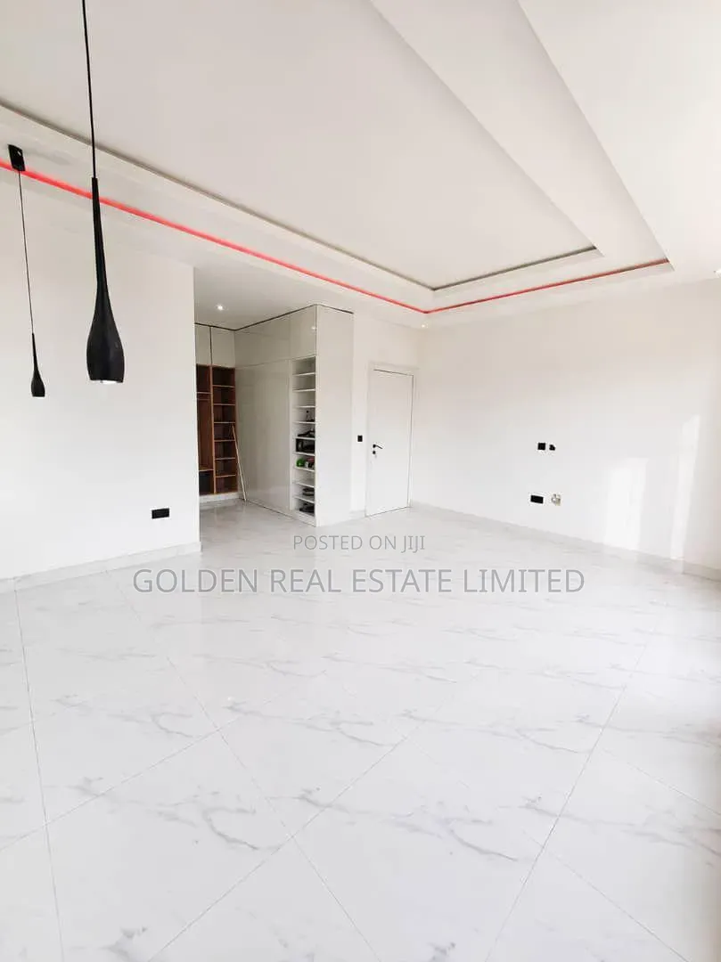 3bdrm Duplex in Idu for sale