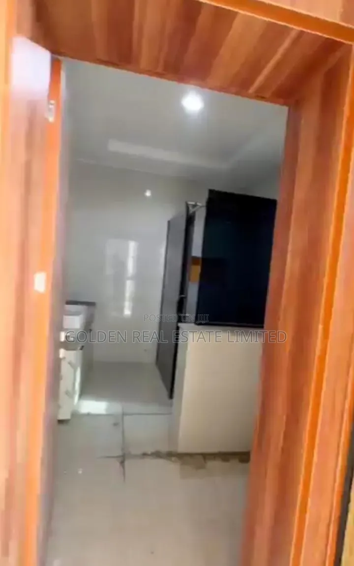 4bdrm Duplex in Guzape District for rent
