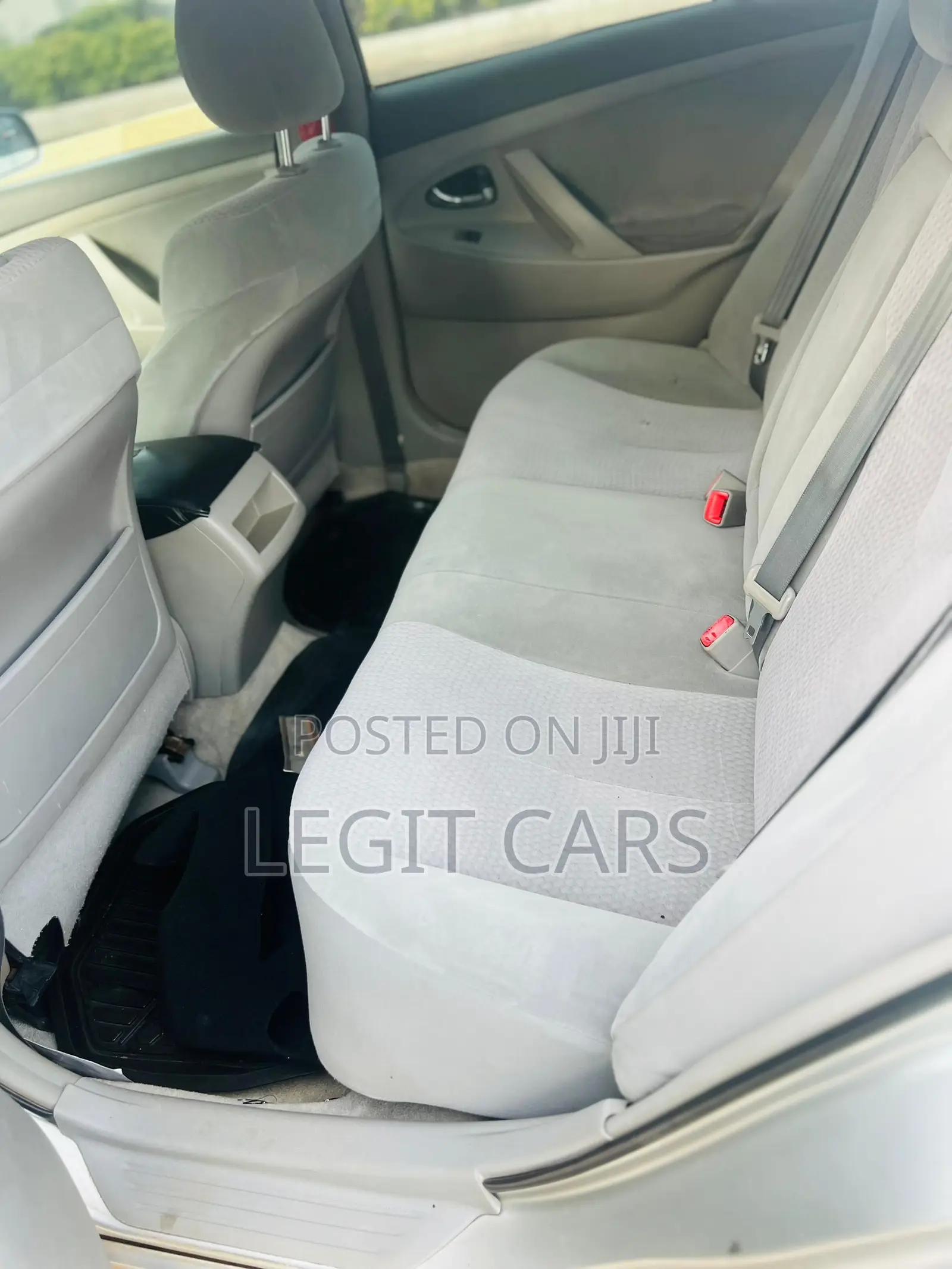 Toyota Camry 2011 Silver