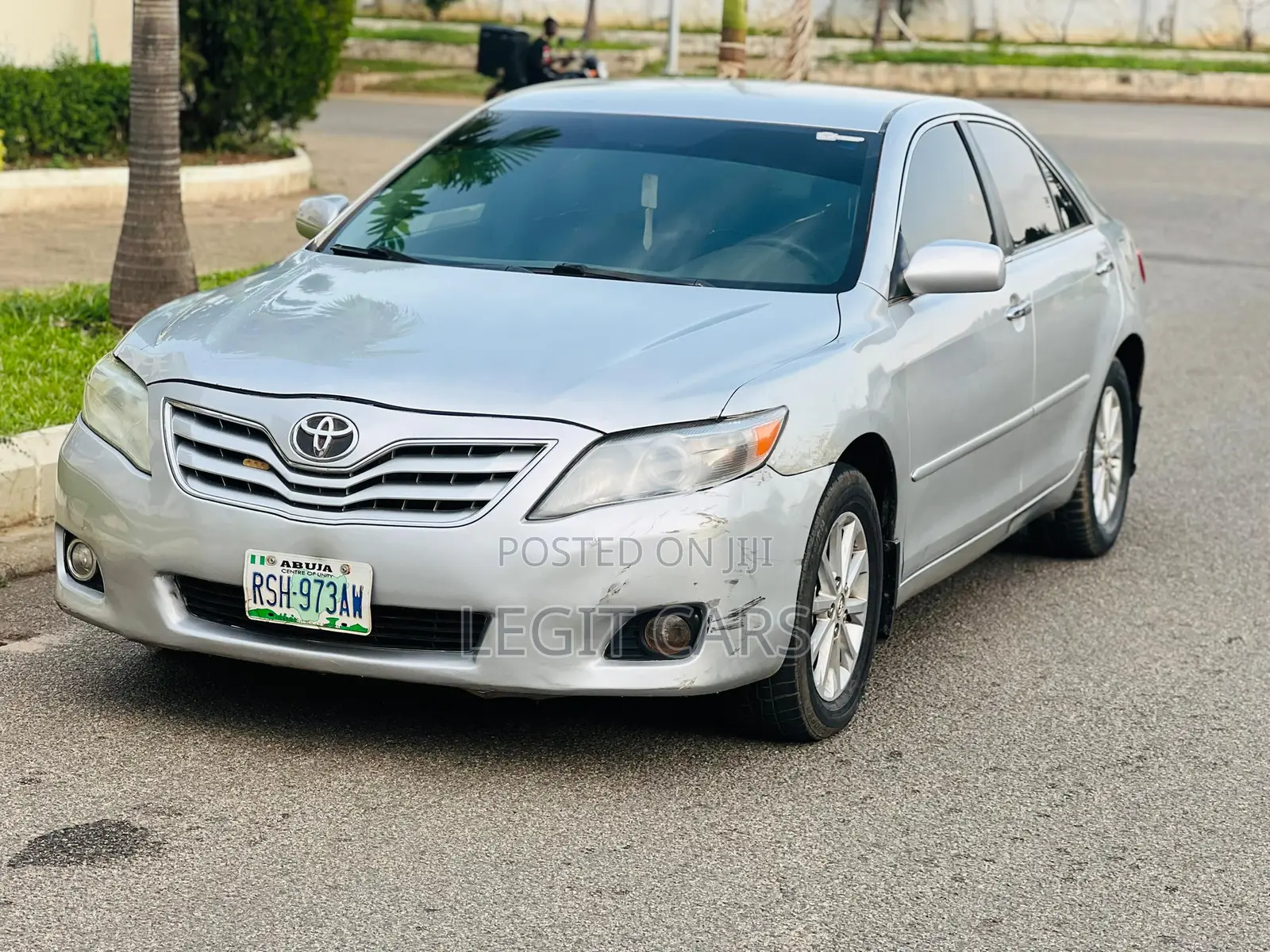 Toyota Camry 2011 Silver