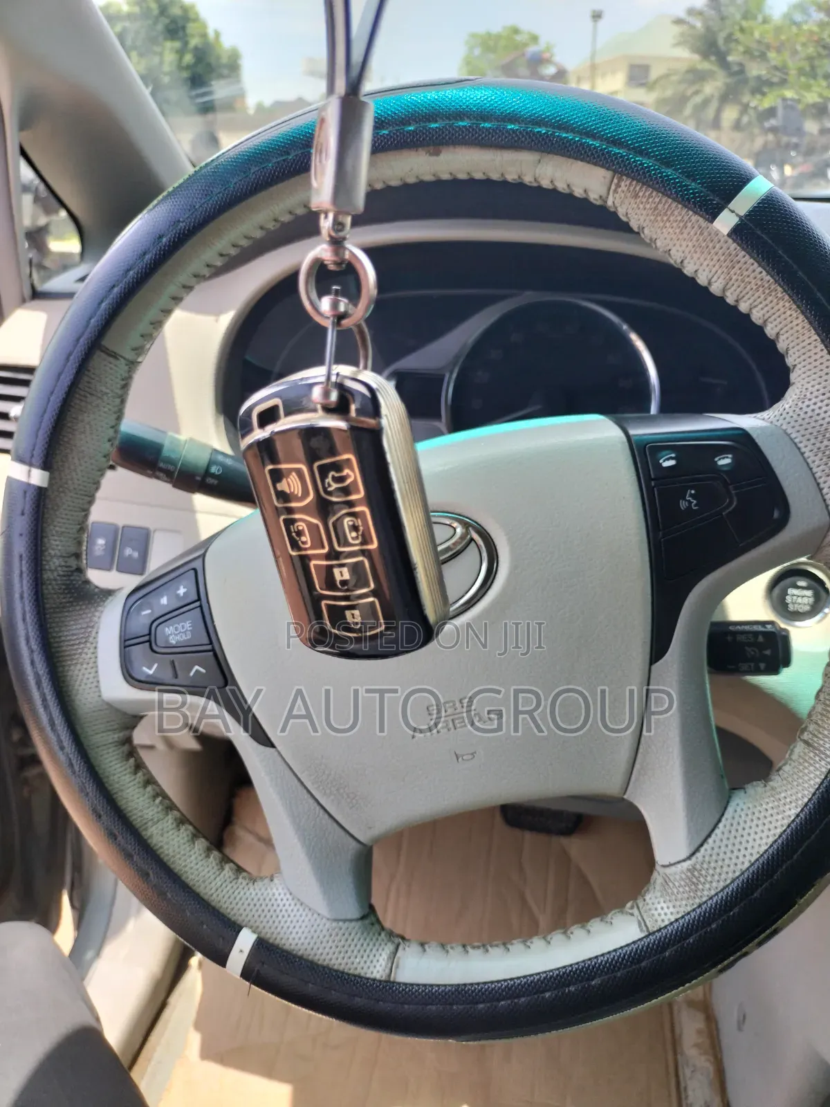 Toyota Sienna LE 7 Passenger 2012 Gray