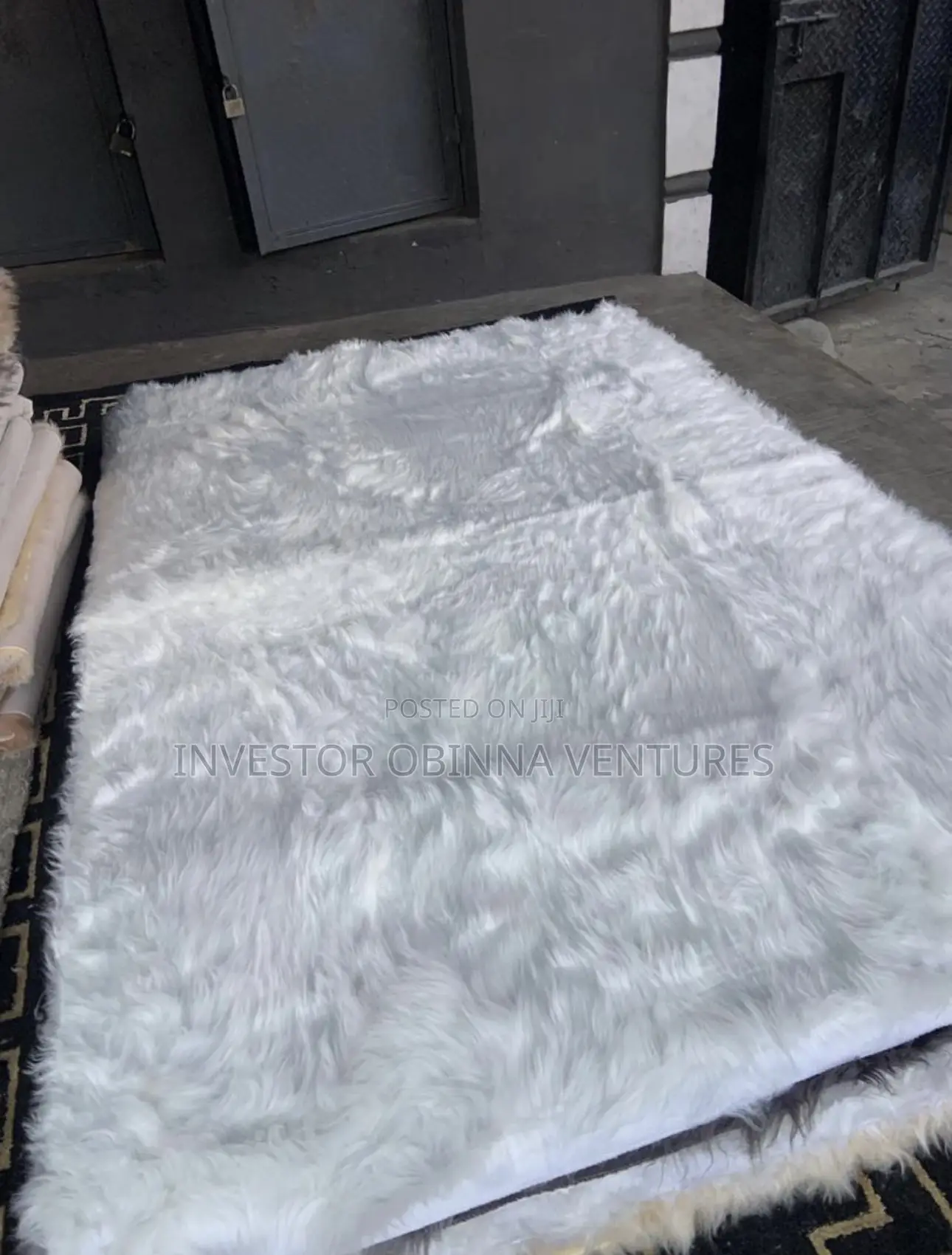 Fur Rug- 4by6ft, 5by7ft, 7by10ft, 8by11ft, 10by13ft
