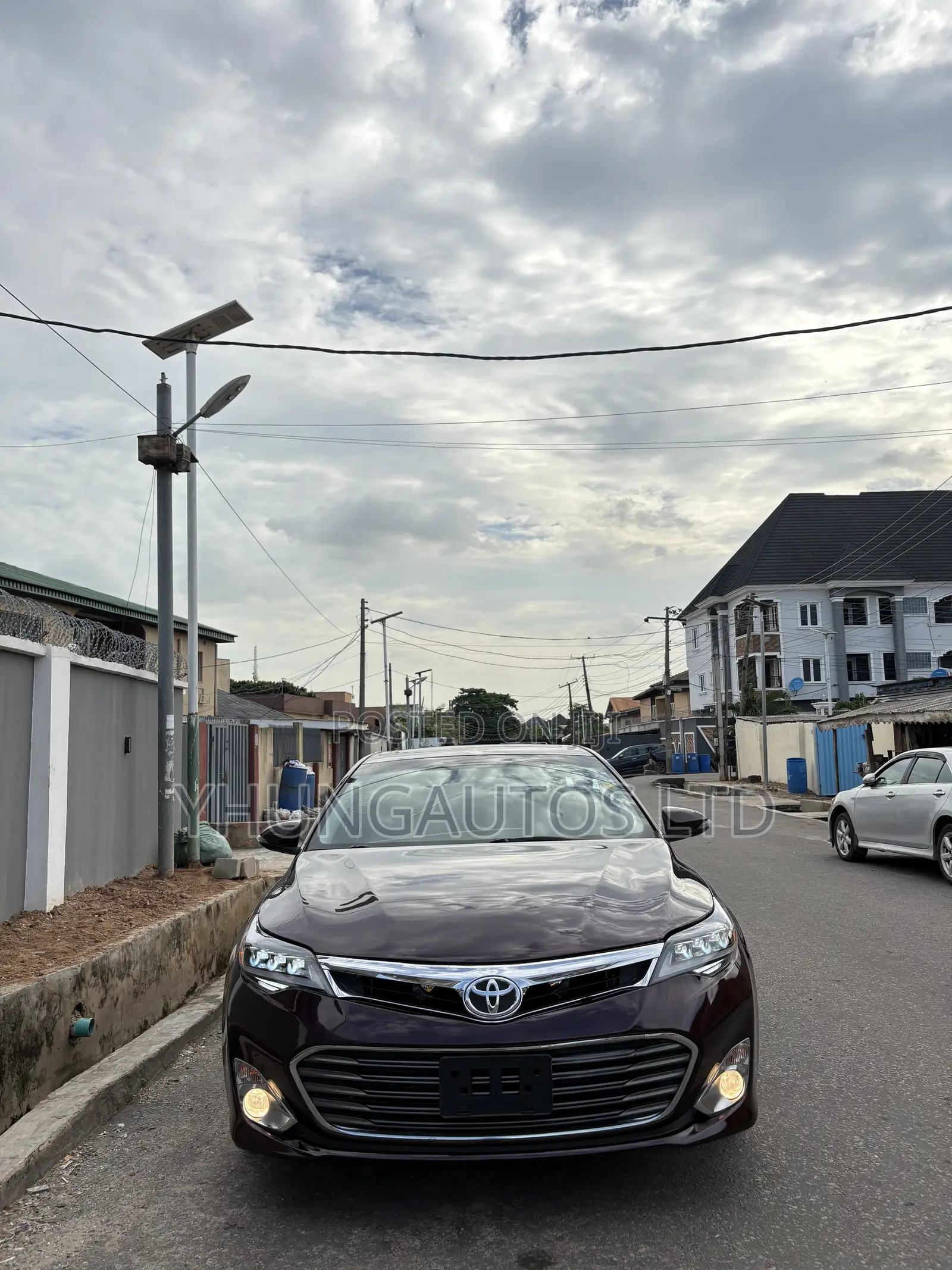 Toyota Avalon XLE Premium 4dr Sedan (3.5L 6cyl 6A) 2014 Burgundy