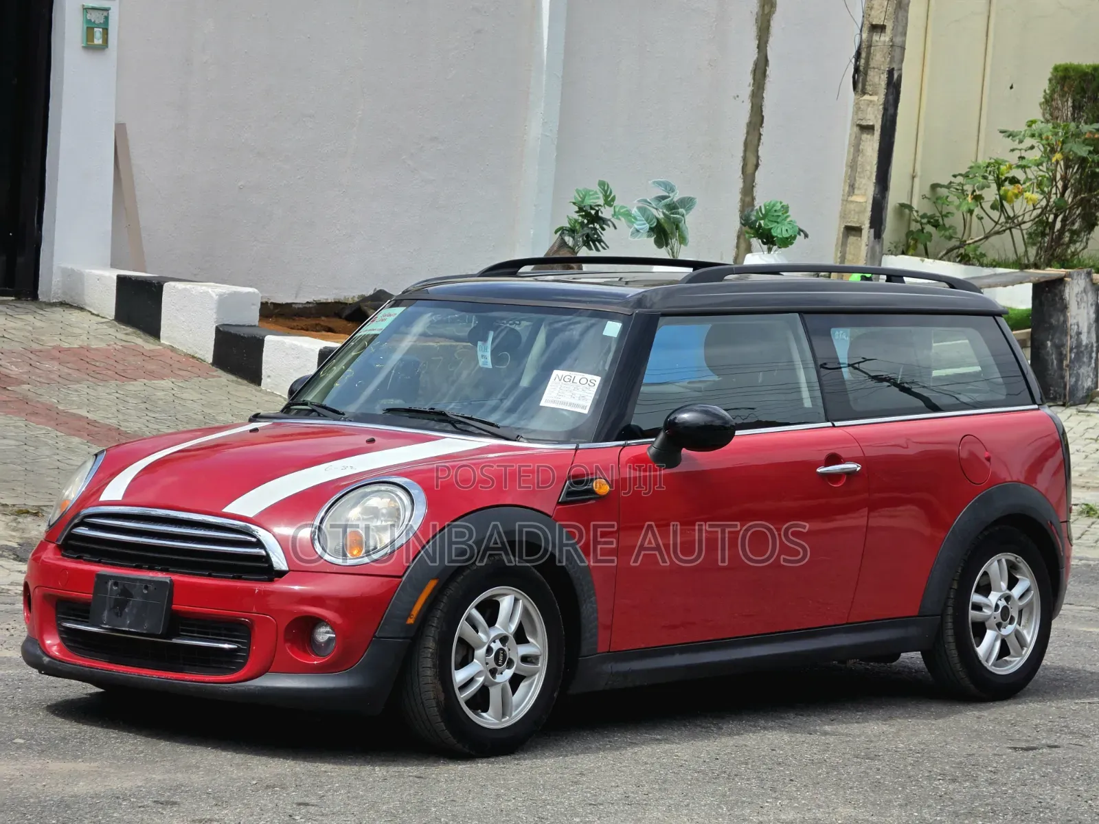Mini Clubman 2012 Red