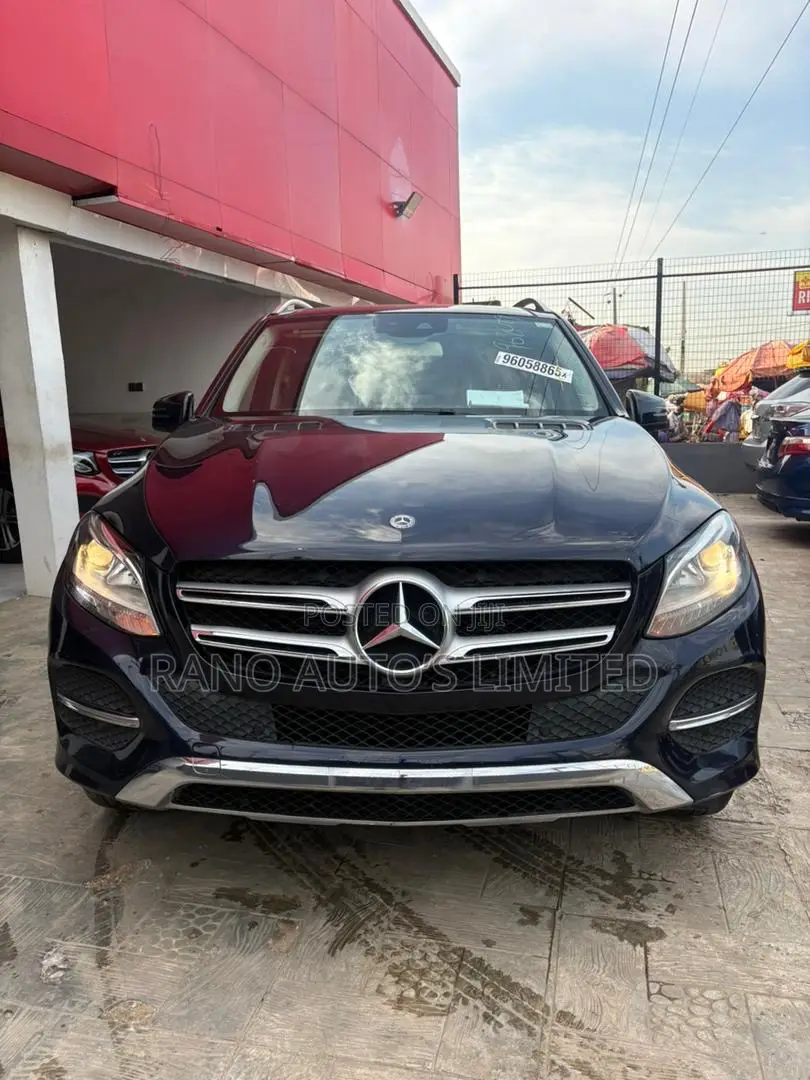 Mercedes-Benz GLE-Class GLE 350d 4MATIC 2017 Blue