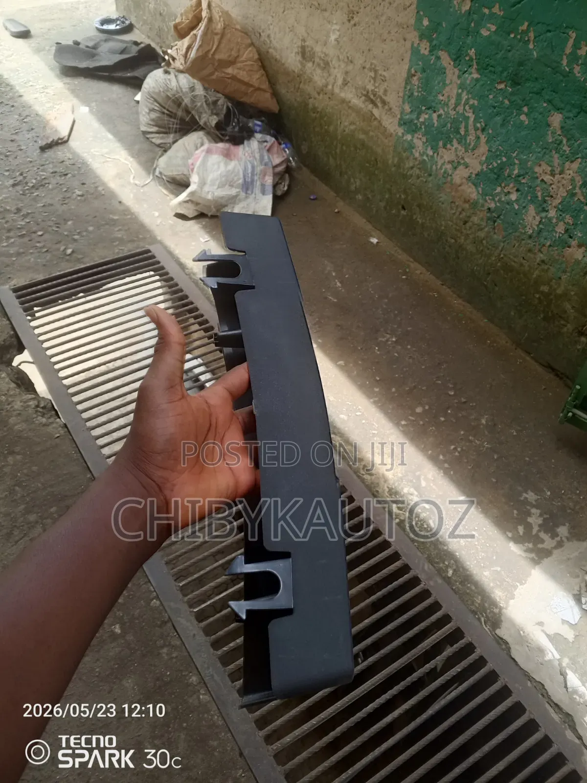 Plate Number Sitting for Gle 2023 Amg