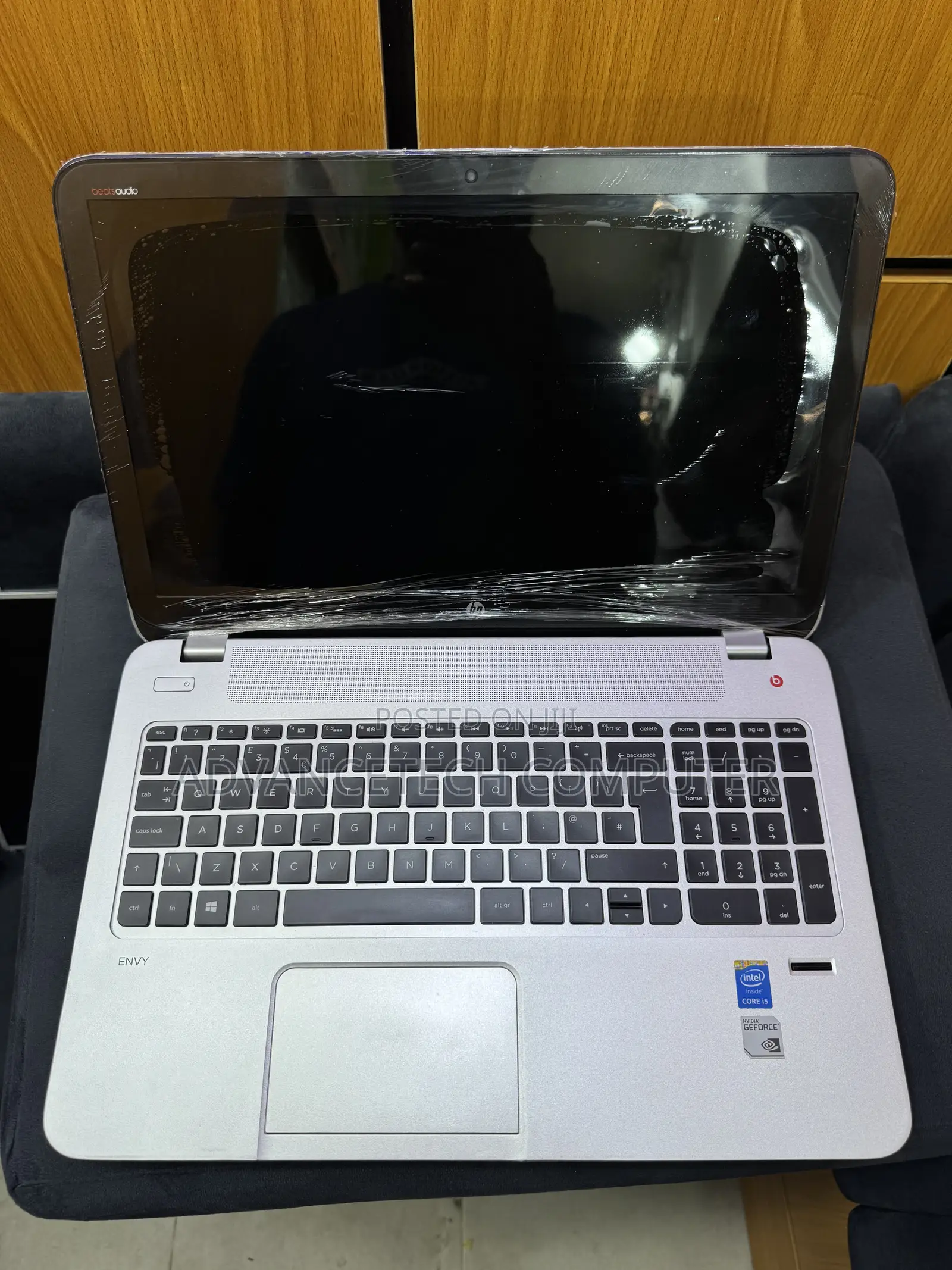 Laptop HP Envy 15 8GB Intel Core i5 SSD 256GB
