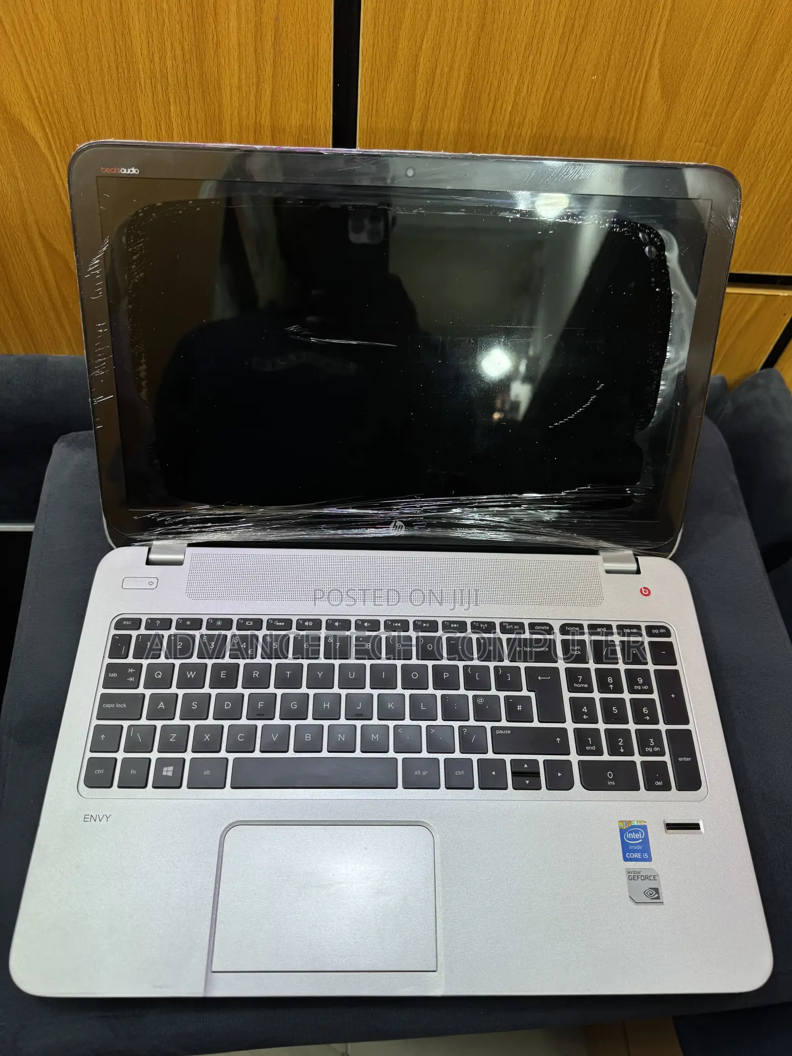 Laptop HP Envy 15 8GB Intel Core i5 SSD 256GB