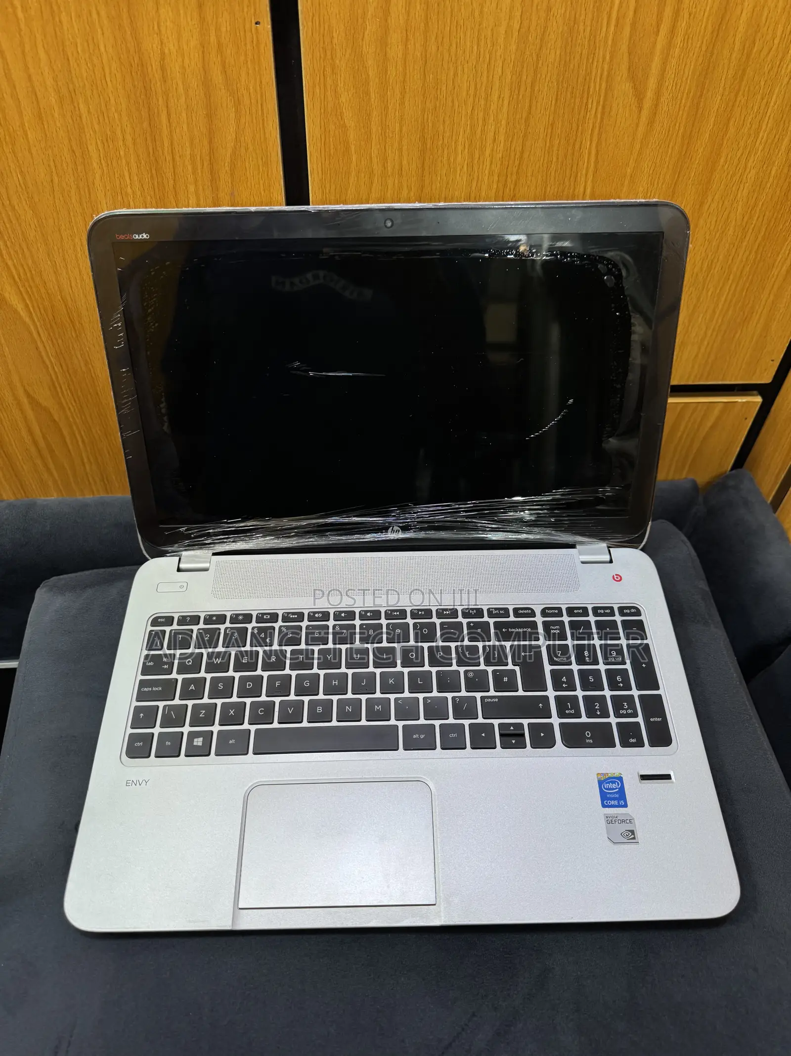 Laptop HP Envy 15 8GB Intel Core i5 SSD 256GB