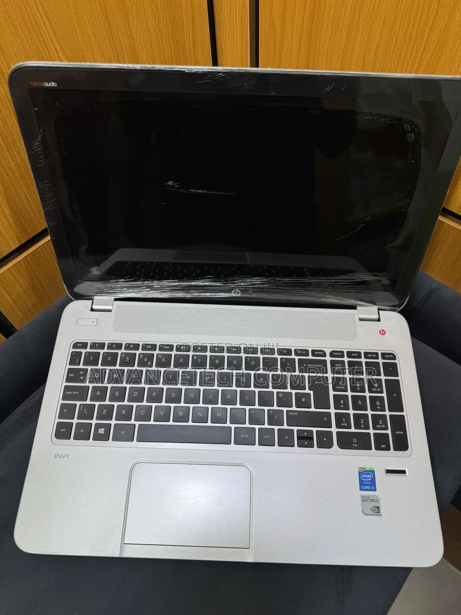Laptop HP Envy 15 8GB Intel Core i5 SSD 256GB