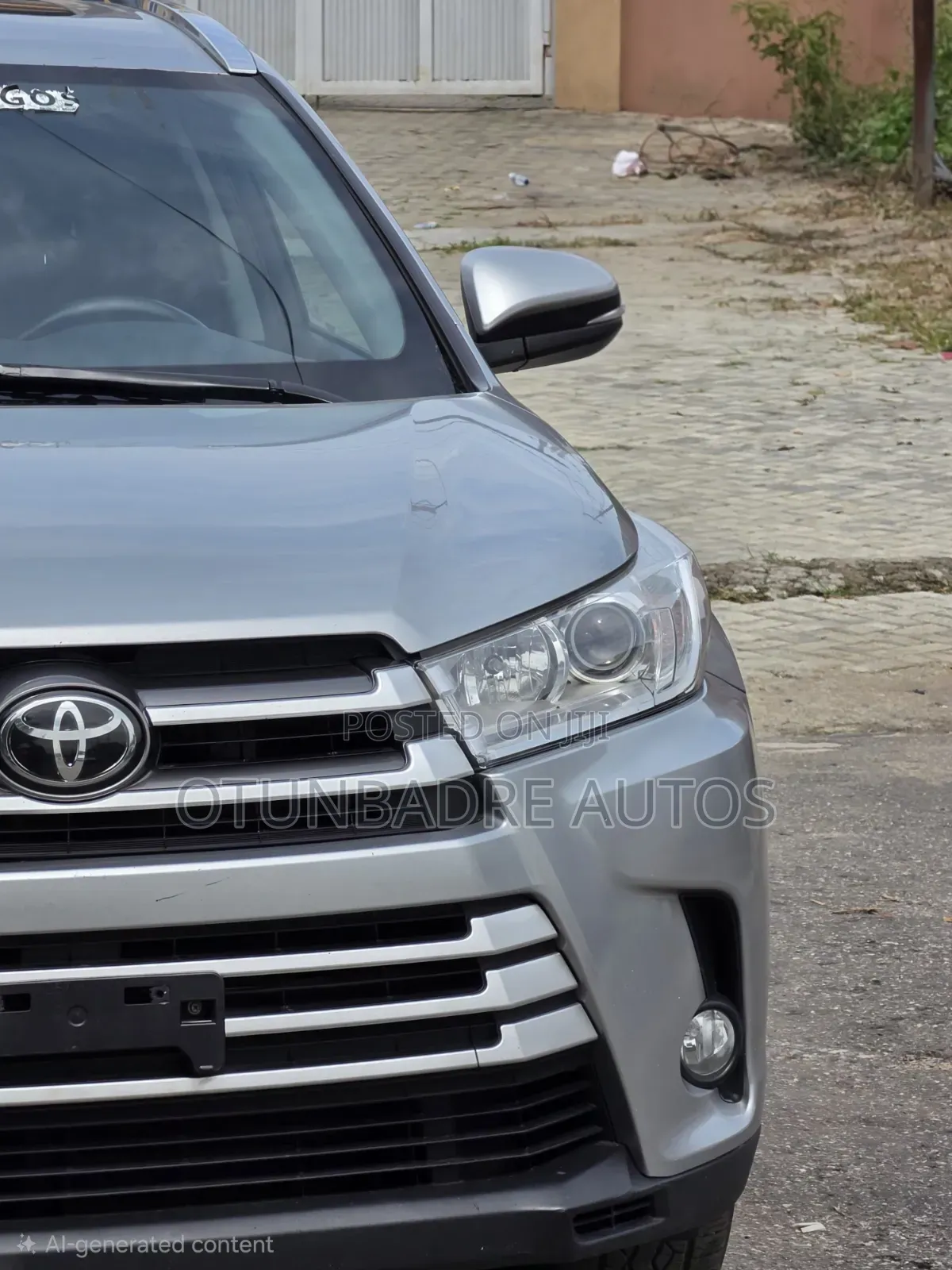 Toyota Highlander XLE 4x4 V6 (3.5L 6cyl 8A) 2017 Silver