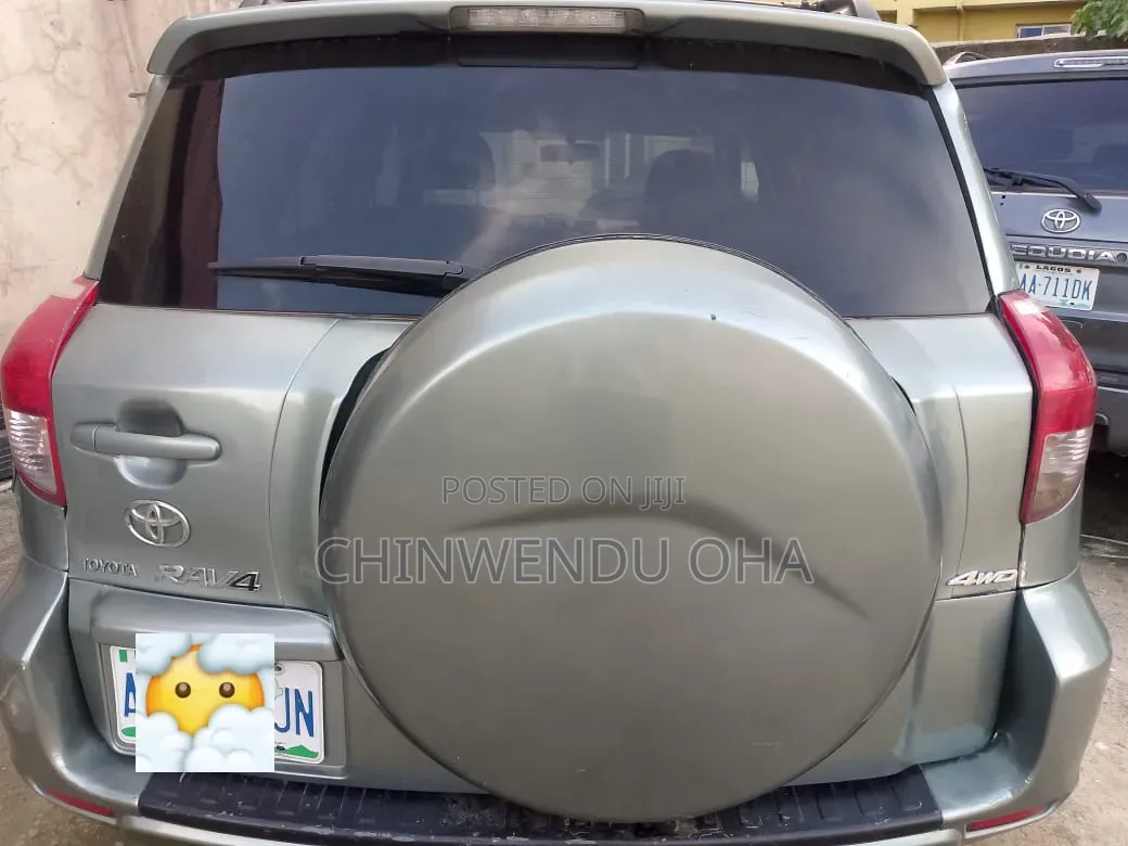 Toyota RAV4 2008 Green