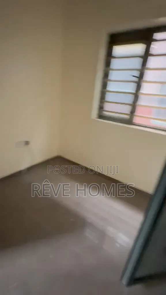 Mini Flat in Estate Road, Ketu-Alapere for rent
