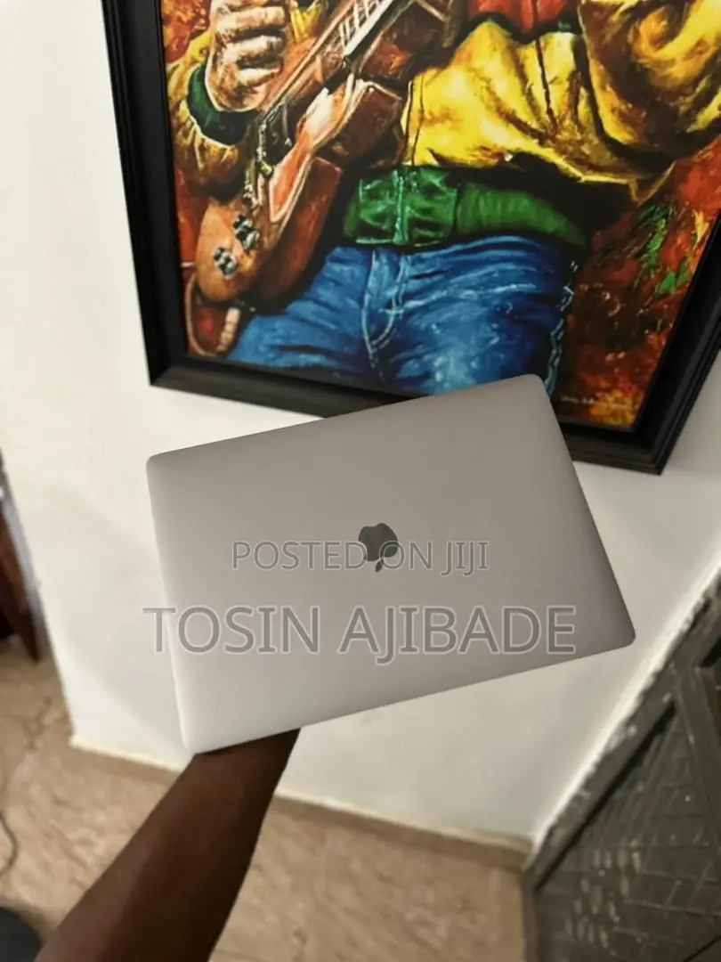 Laptop Apple MacBook Pro 2019 16GB Intel Core i7 SSD 512GB