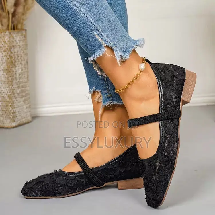 Flat Cover Shoe