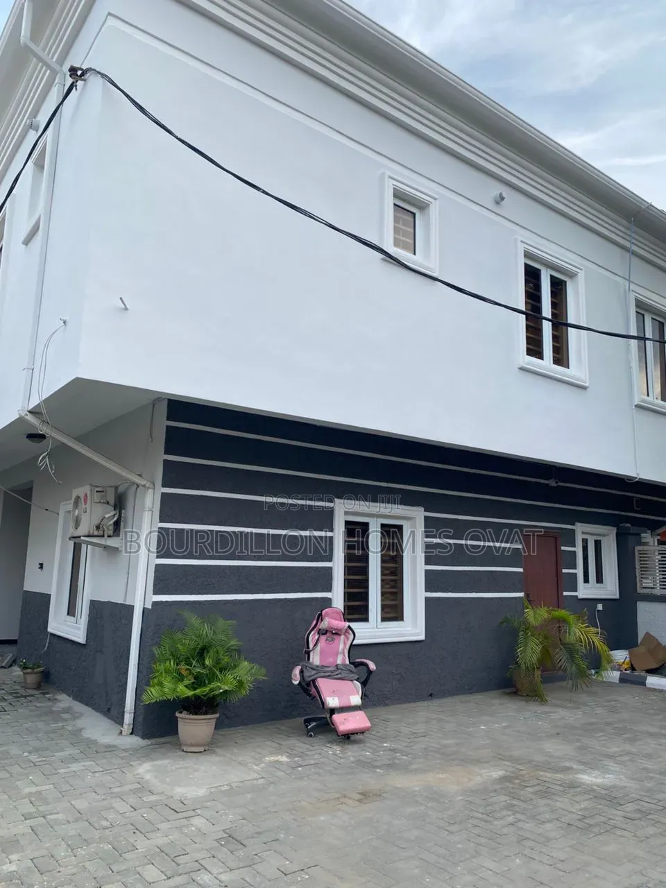 2bdrm Duplex in Ologolo Lekki Lagos for rent