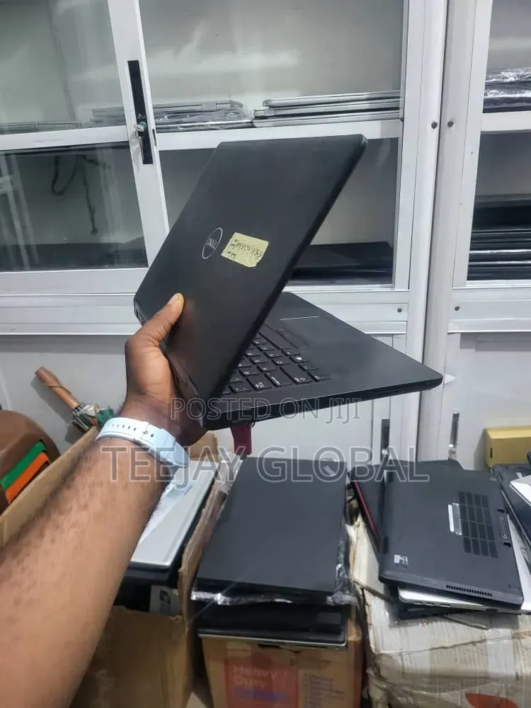 Laptop Dell Latitude 5490 8GB Intel Core i5 SSD 256GB