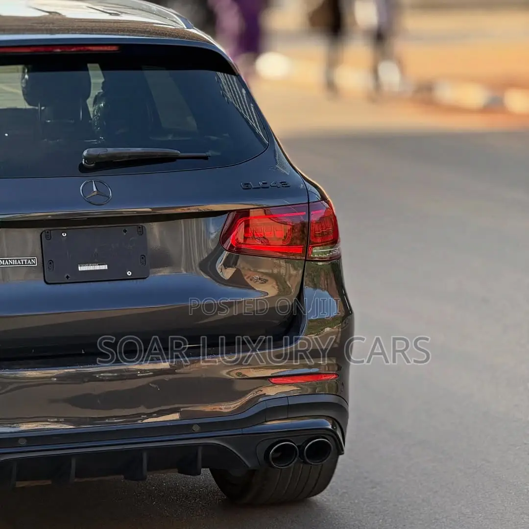 Mercedes-Benz GLC-Class 2021 Black