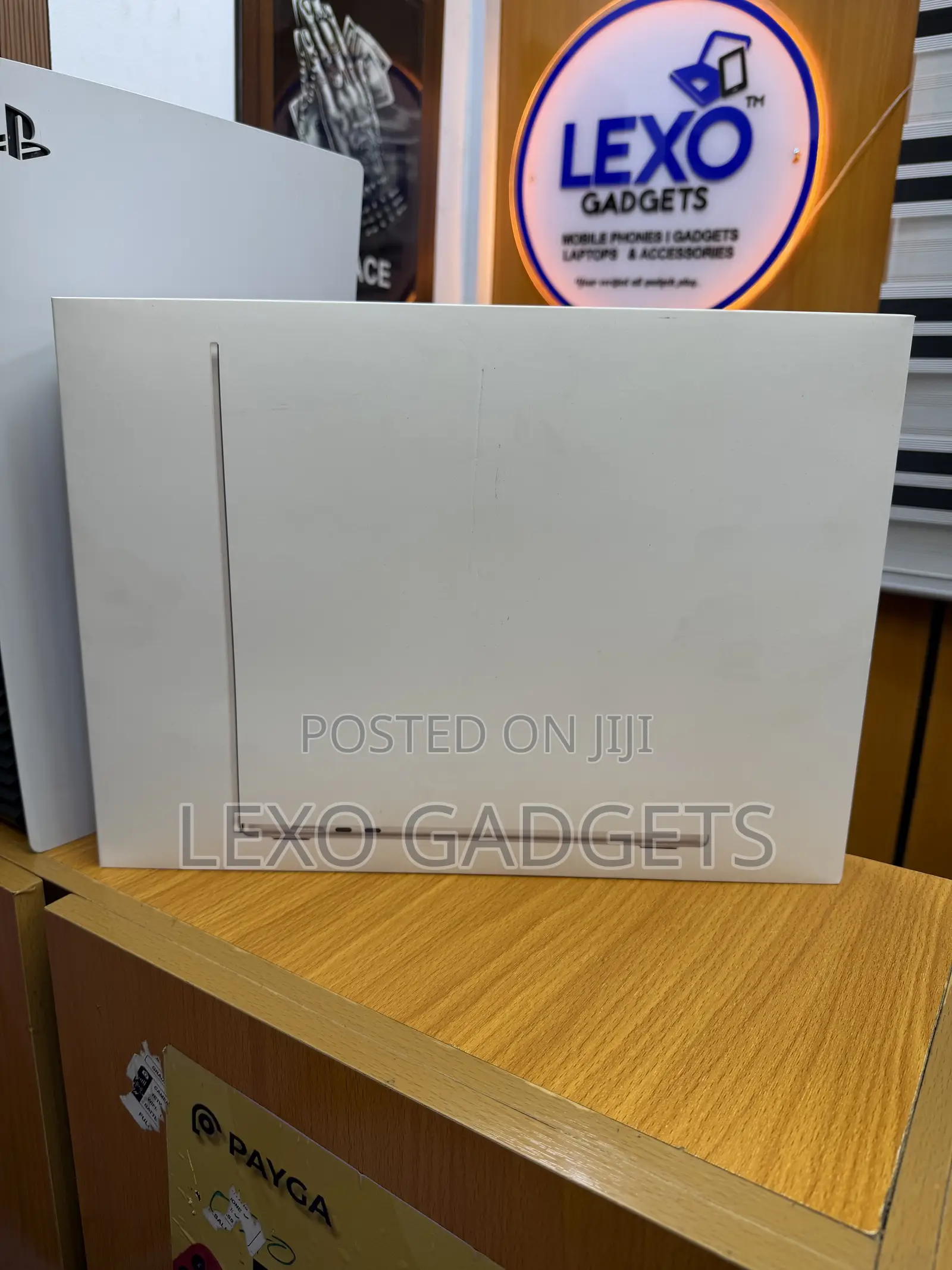 New Laptop Apple MacBook Air 2026 M5 15-inch 24GB Apple M5 SSD 1T