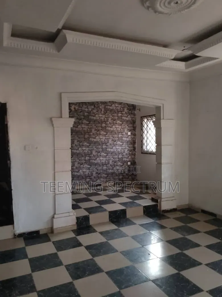 3bdrm Apartment in Benin City for rent