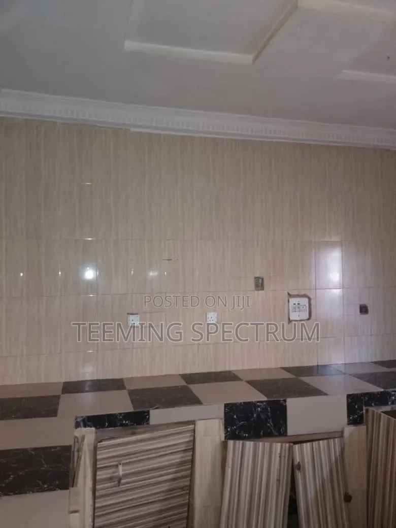 3bdrm Apartment in Benin City for rent