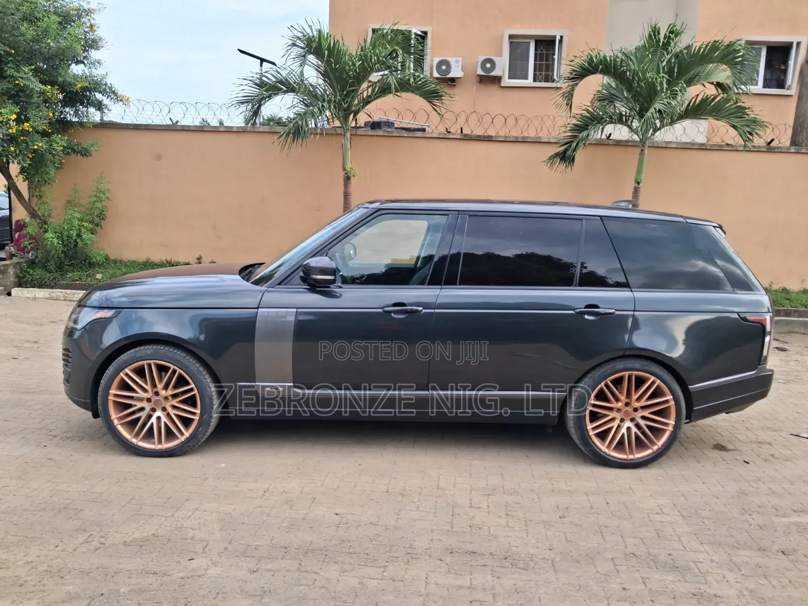 Land Rover Range Rover HSE SWB 2020 Gray