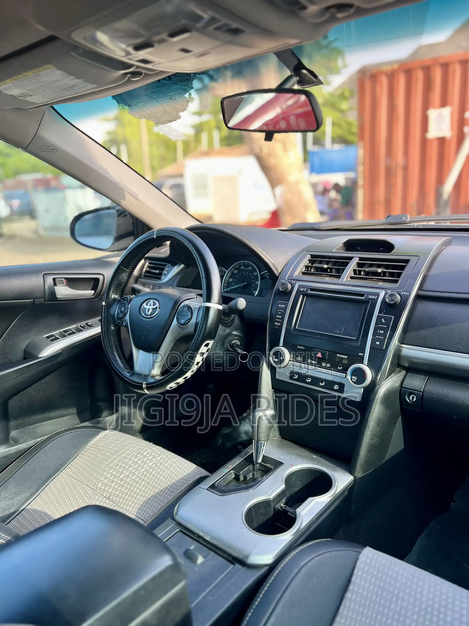 Toyota Camry 2014 Silver