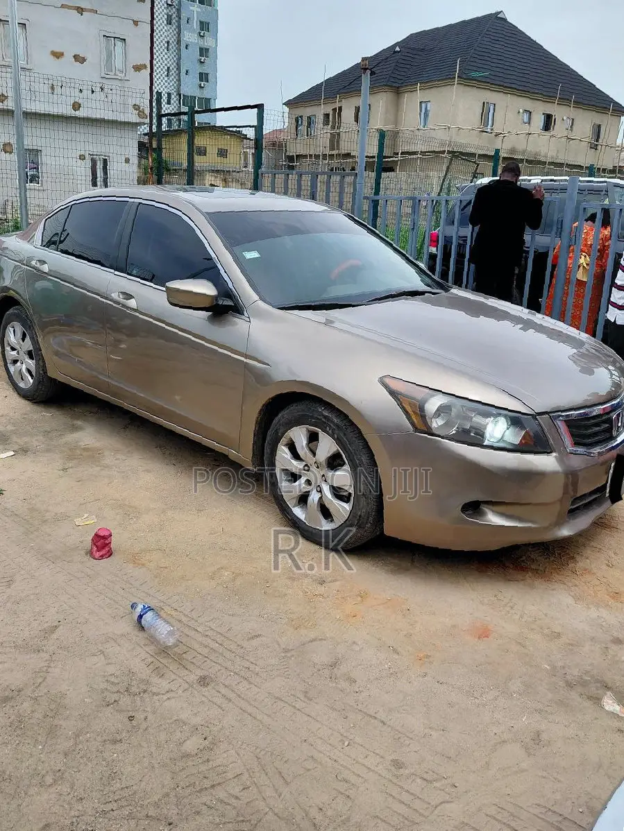 Honda Accord 2009 Beige