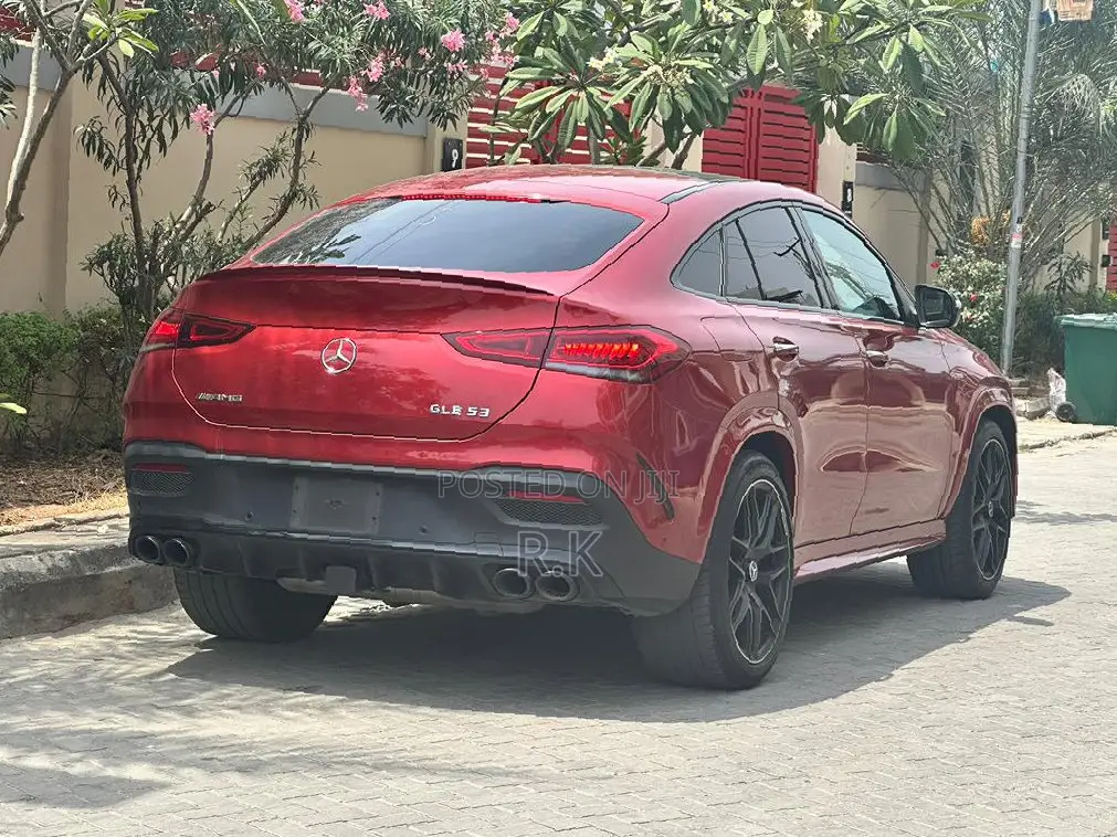 Mercedes-Benz GLE-Class 2020 Red