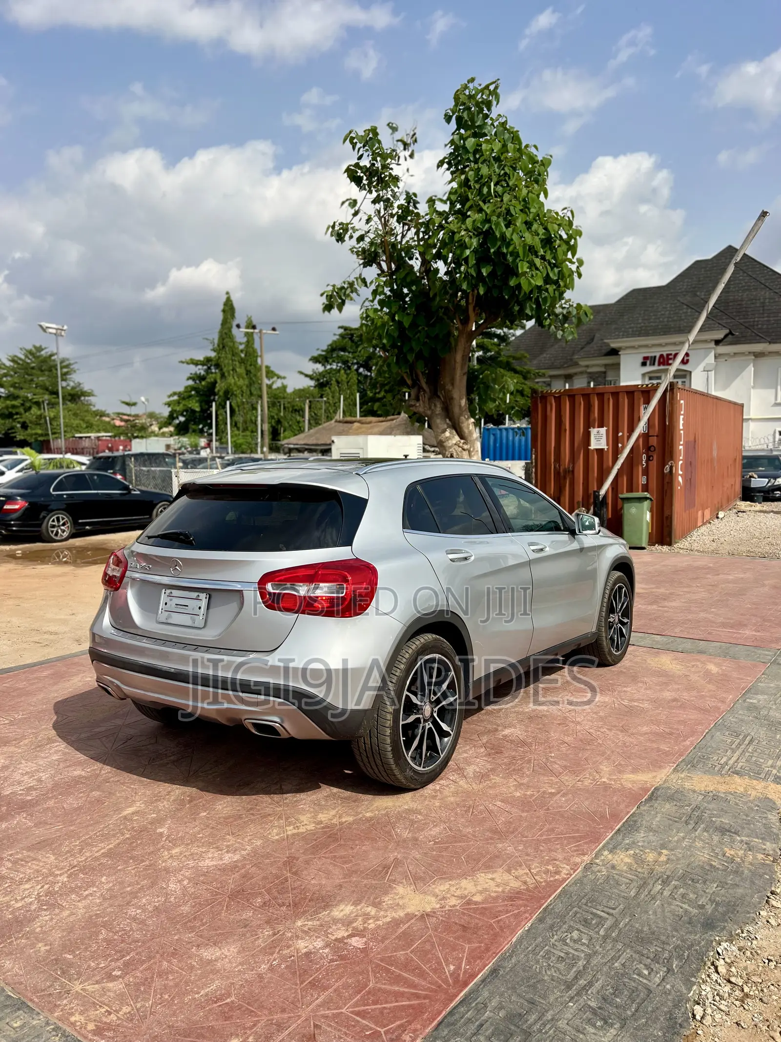 Mercedes-Benz GLA 250 2016 Silver