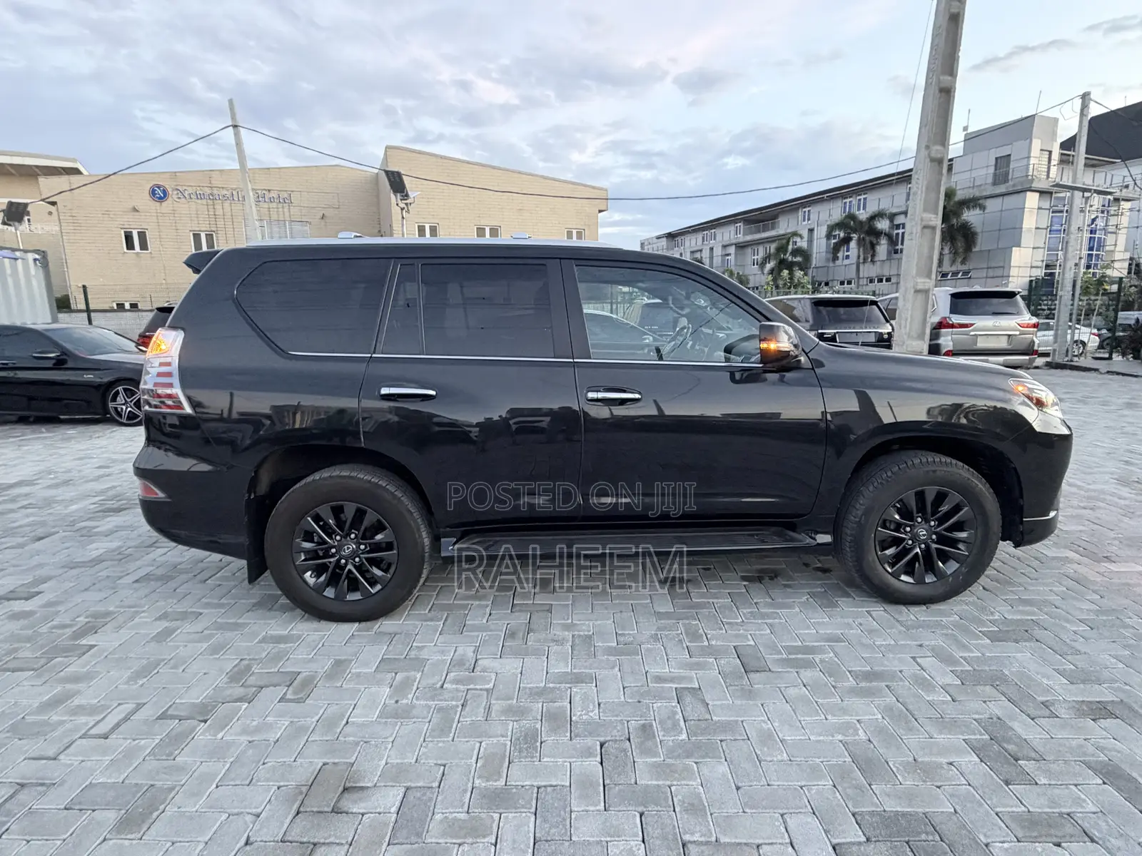 Lexus GX 460 AWD 2023 Black