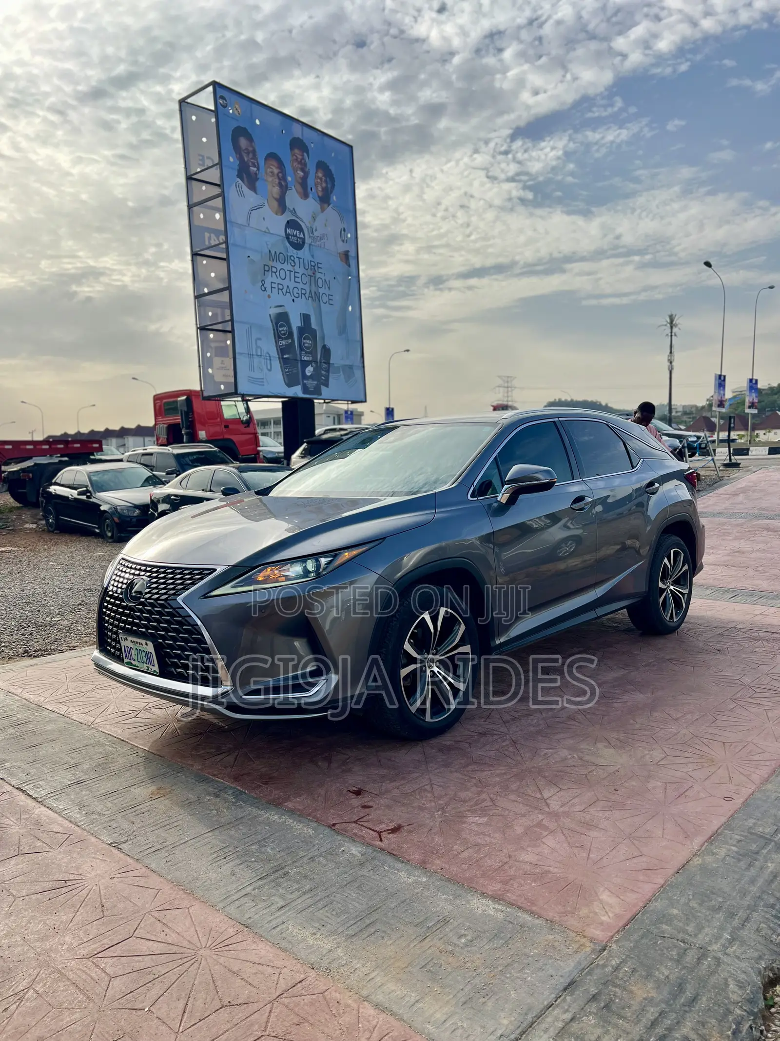 Lexus RX 2021 Gray