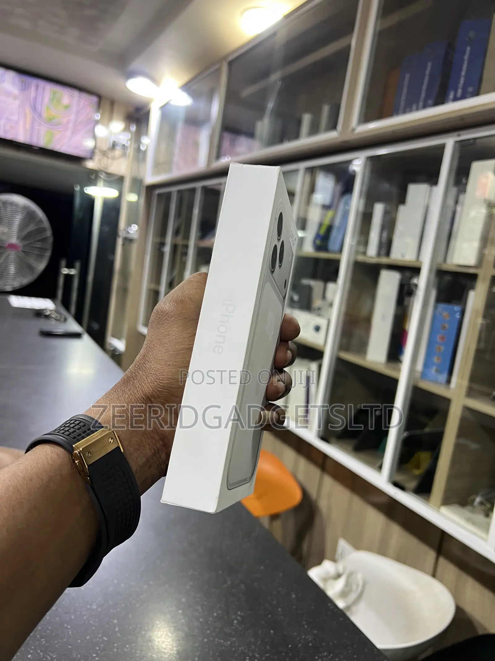 New Apple iPhone 17 Pro Max 256 GB Silver