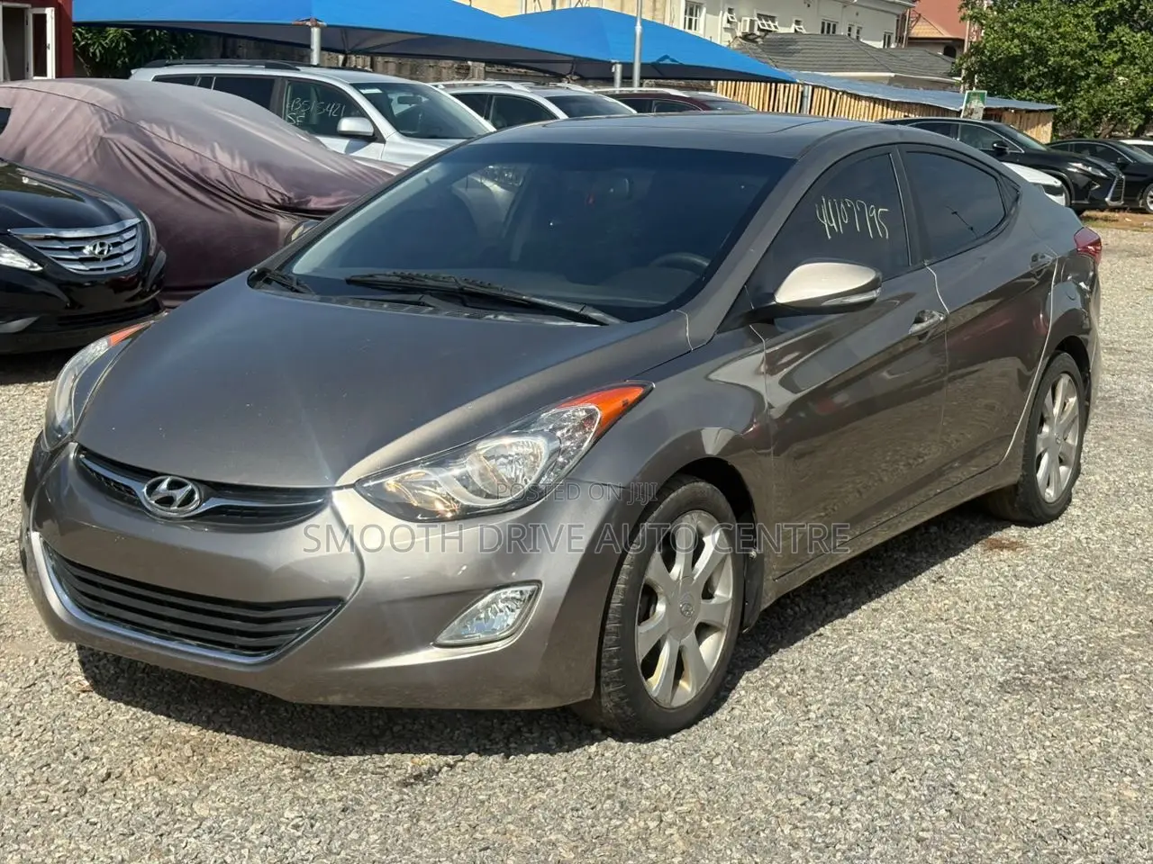 Hyundai Elantra Limited Sedan FWD (1.8L 4cyl 6A) 2013 Gray