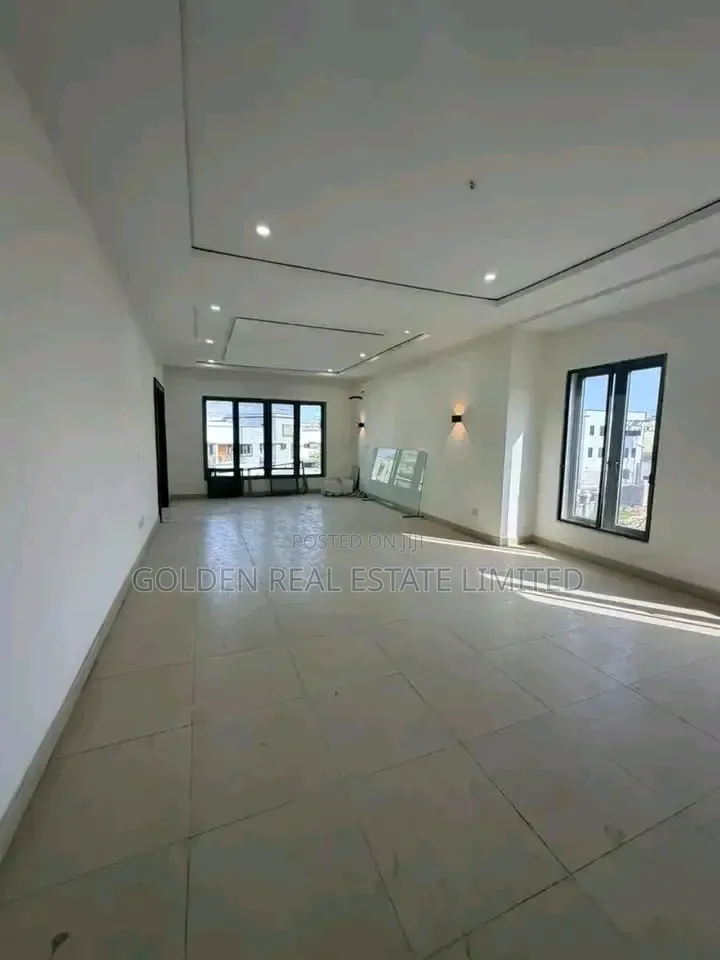 5bdrm Duplex in Wuye for sale
