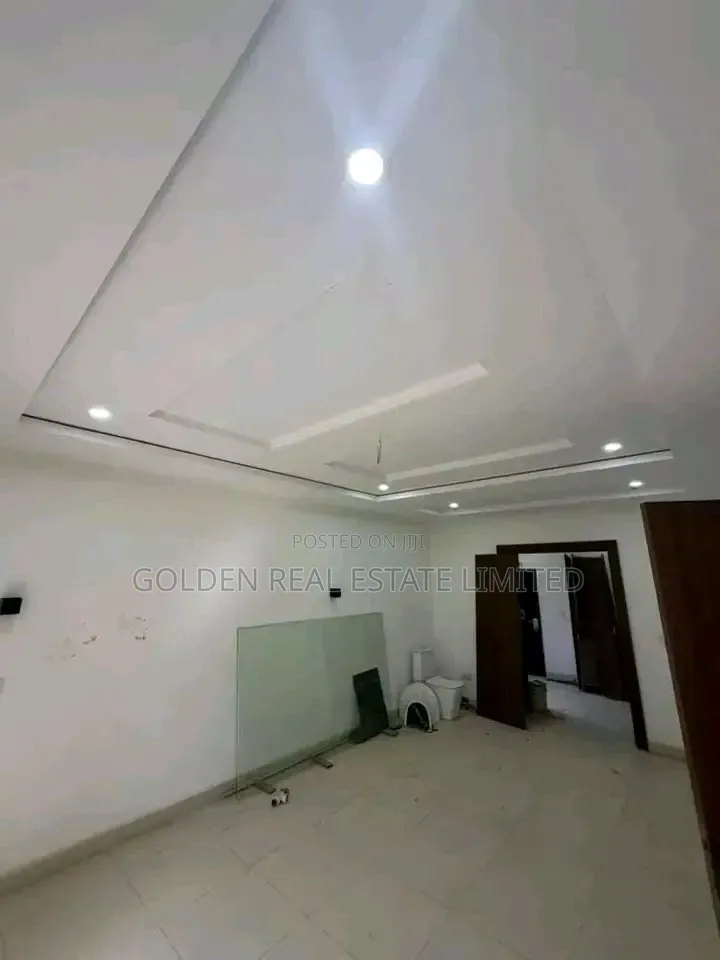 5bdrm Duplex in Wuye for sale