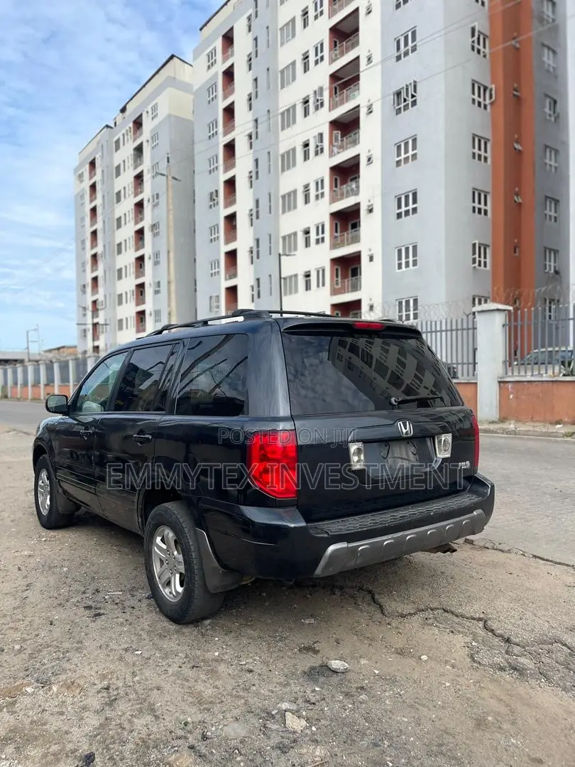 Honda Pilot 2004 Gray