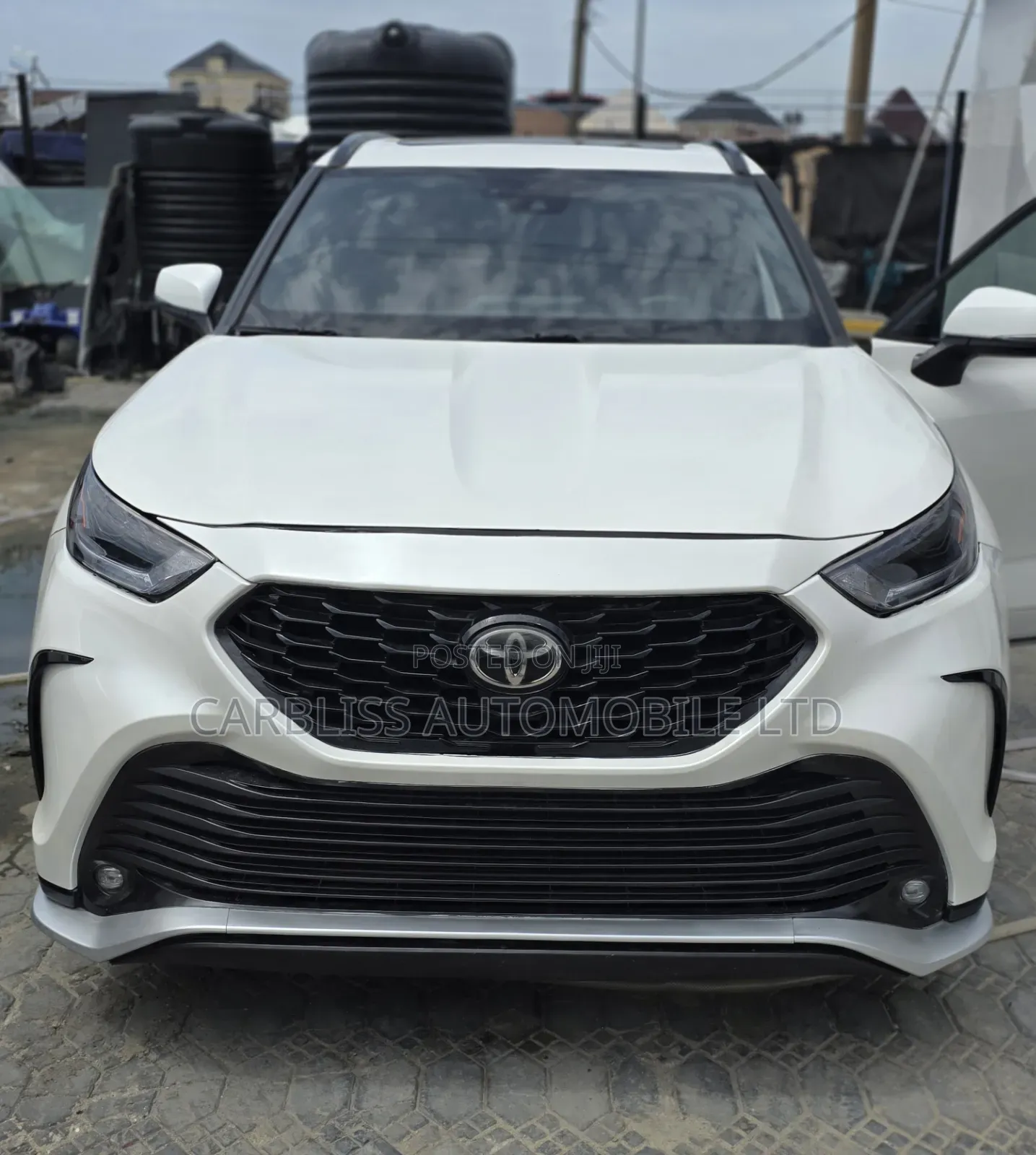 Toyota Highlander XSE 2021 White