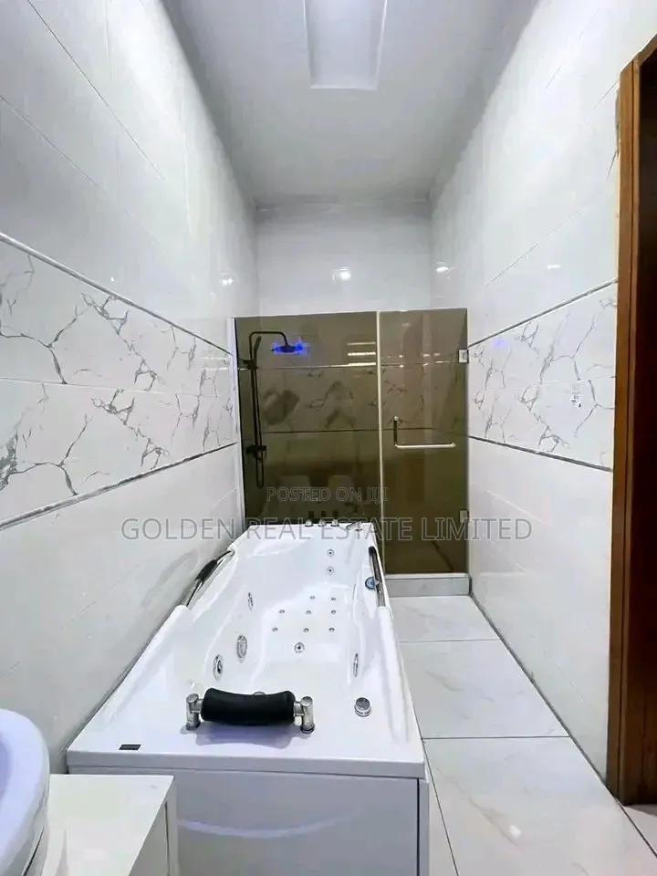 Furnished 4bdrm Duplex in Ikota for rent