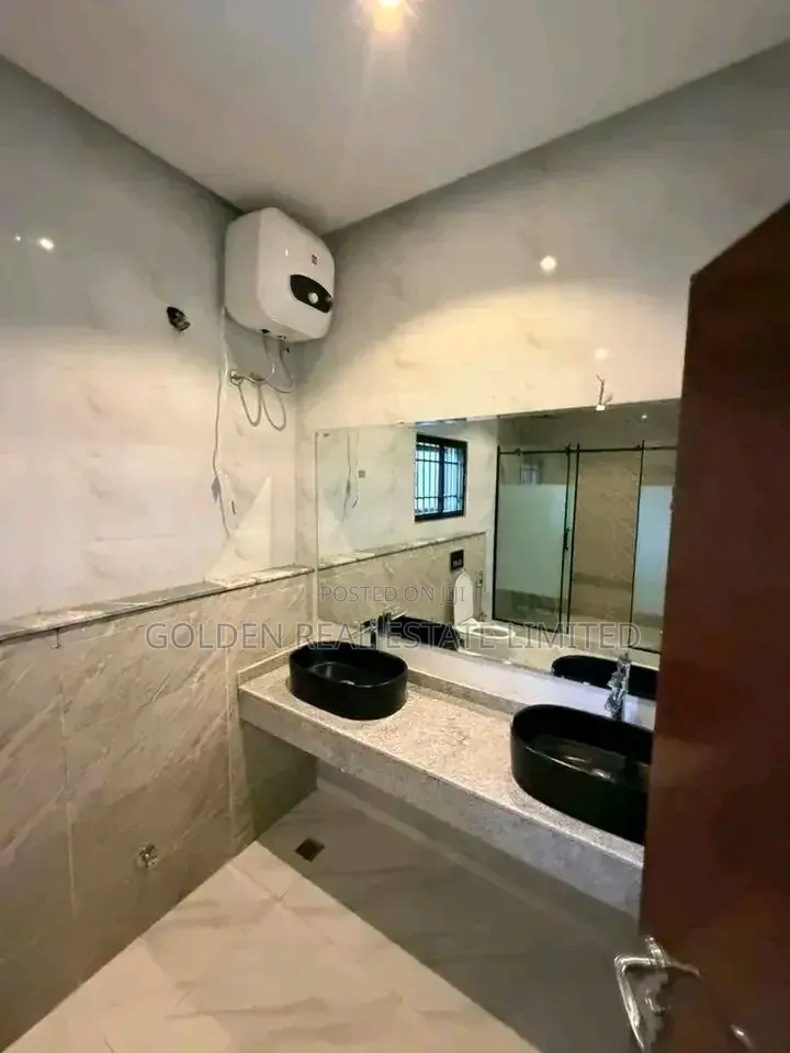 4bdrm Duplex in Wuye for rent