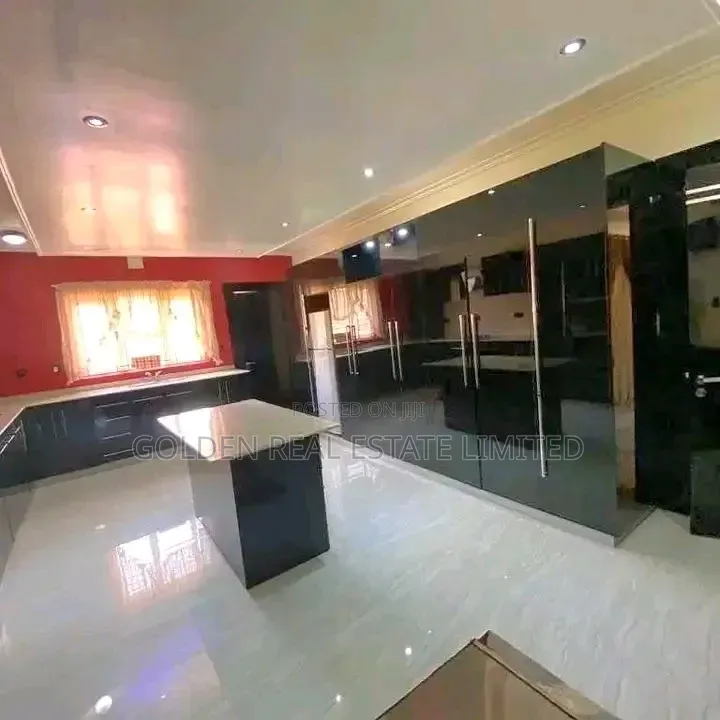 Furnished 8bdrm Mansion in Guzape District for sale