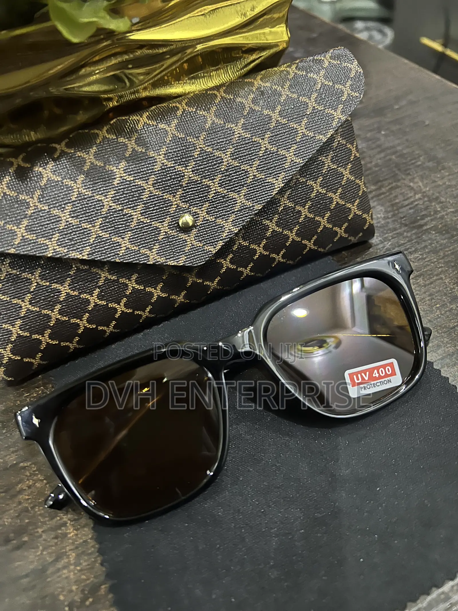 Black Uv 400 Sunglasses